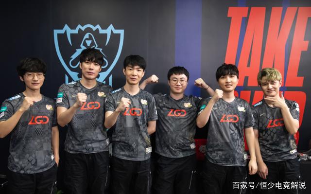 根据最新发 根据最新发