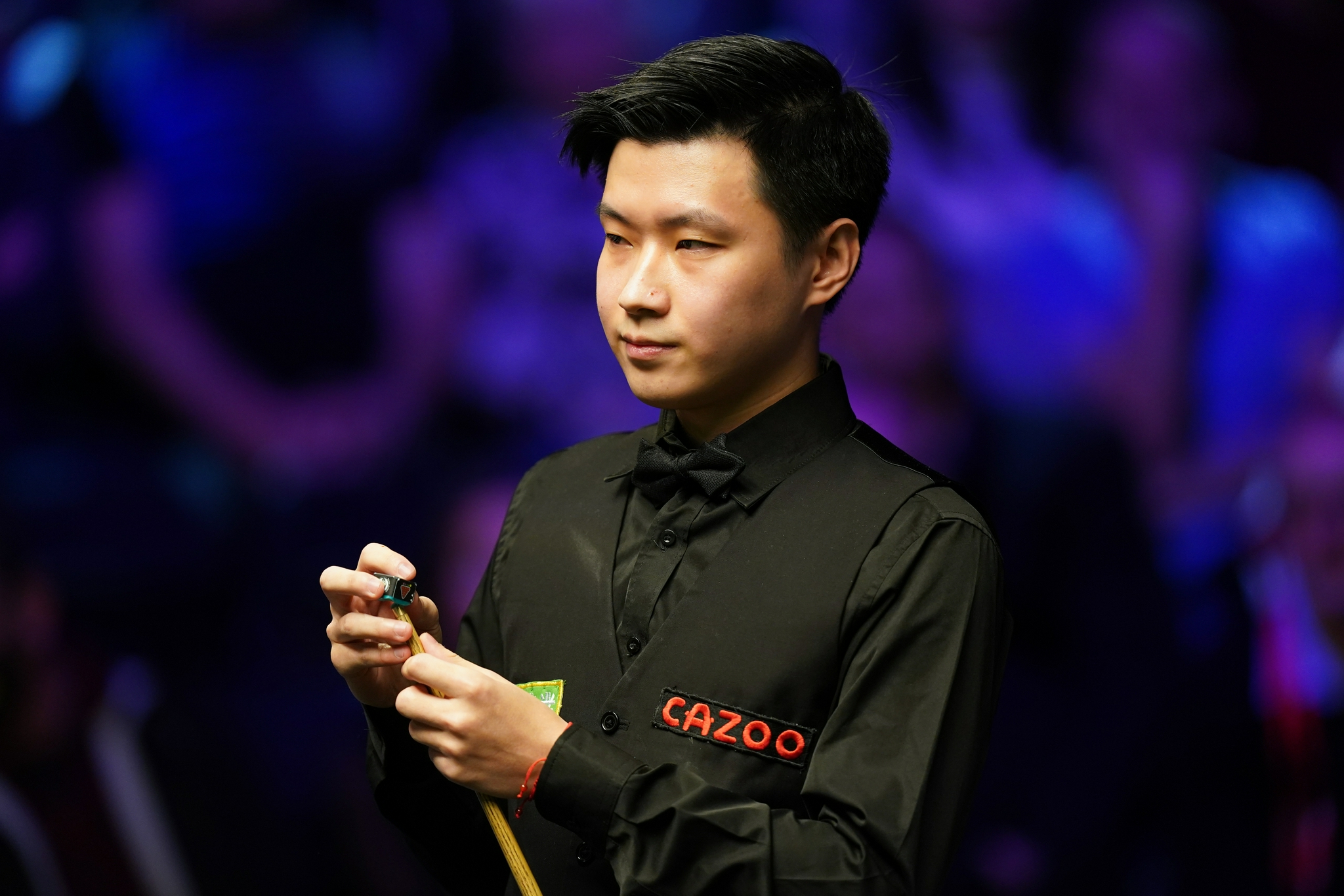 入半场缠斗 入半场缠斗